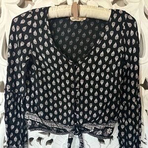 Hollister Paisley Top